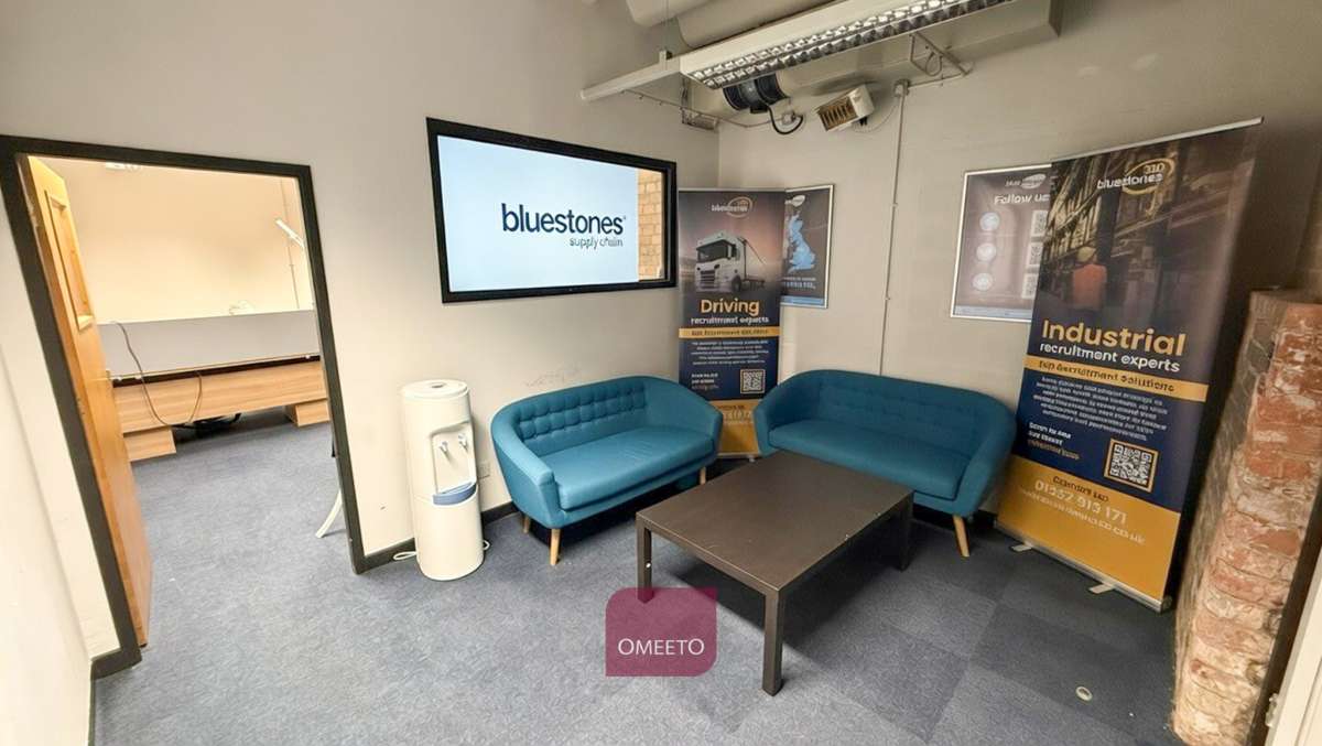 Office in Derby - photo 2