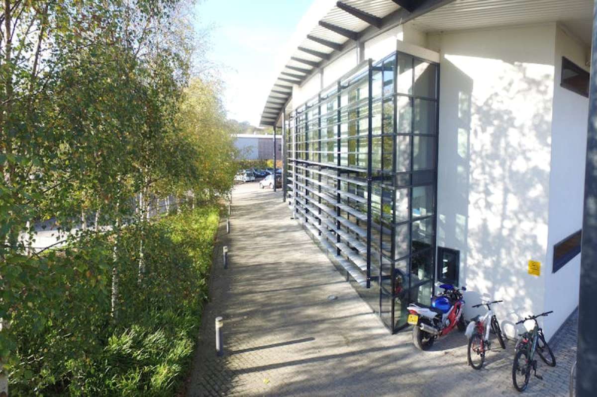 Office in Farnham - photo 4