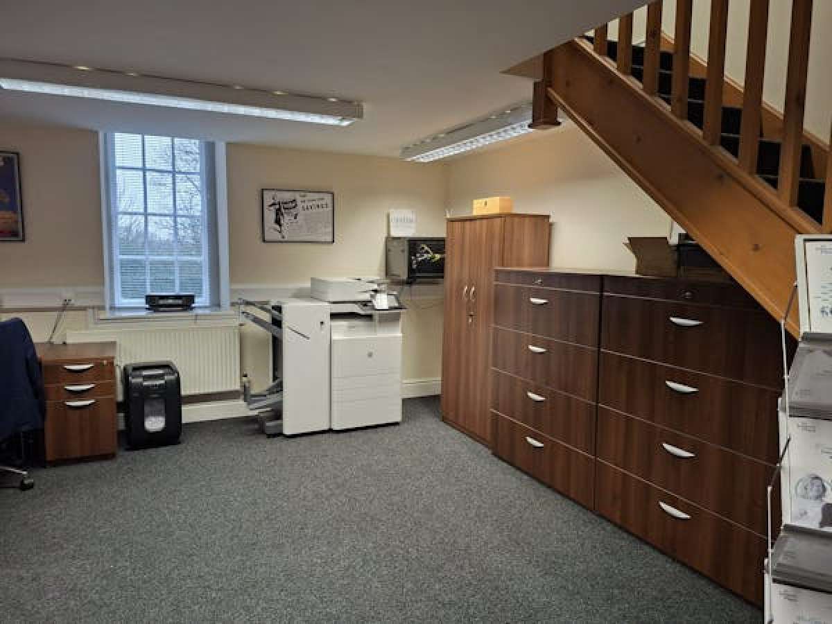 Office in Sheffield - photo 3