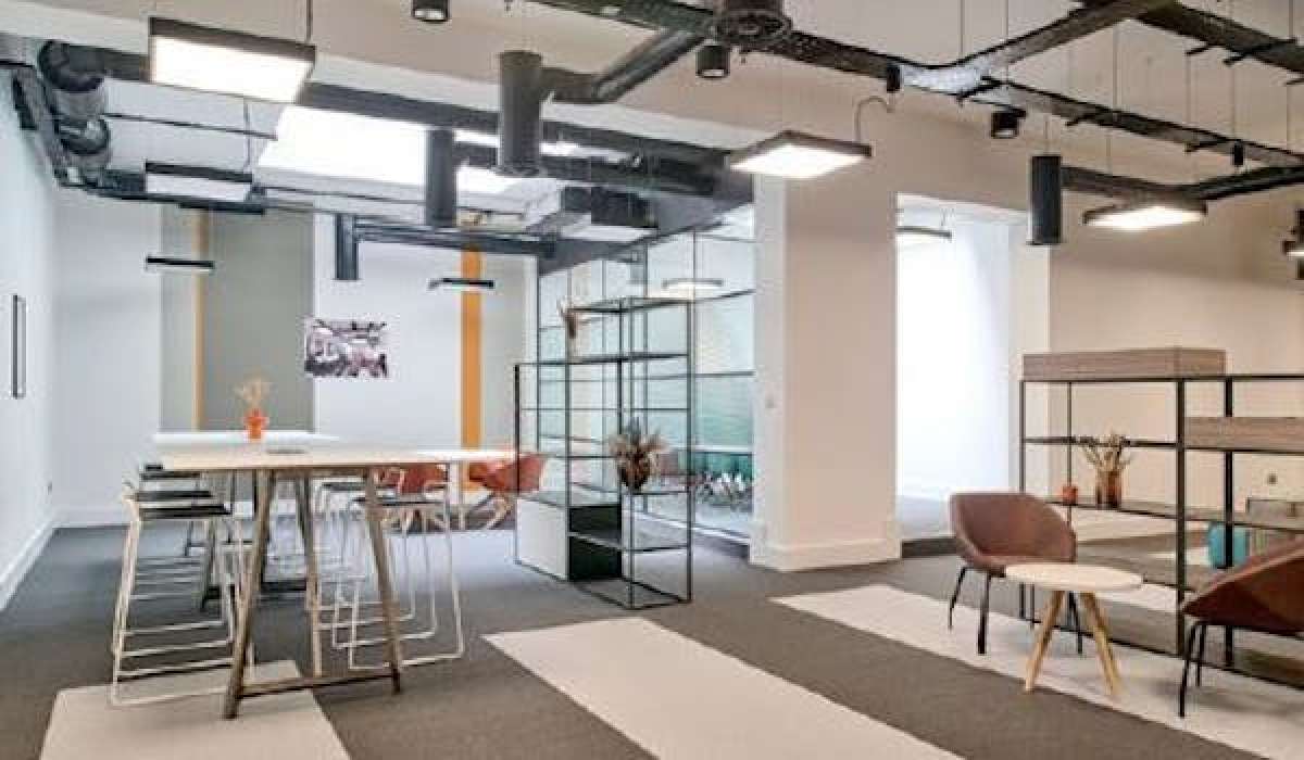 Office in Birmingham - photo 4