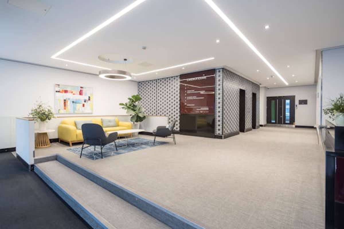 Office in London - photo 2