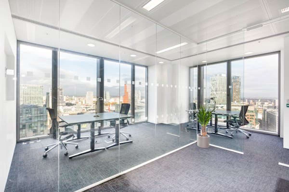 Office in London - photo 3
