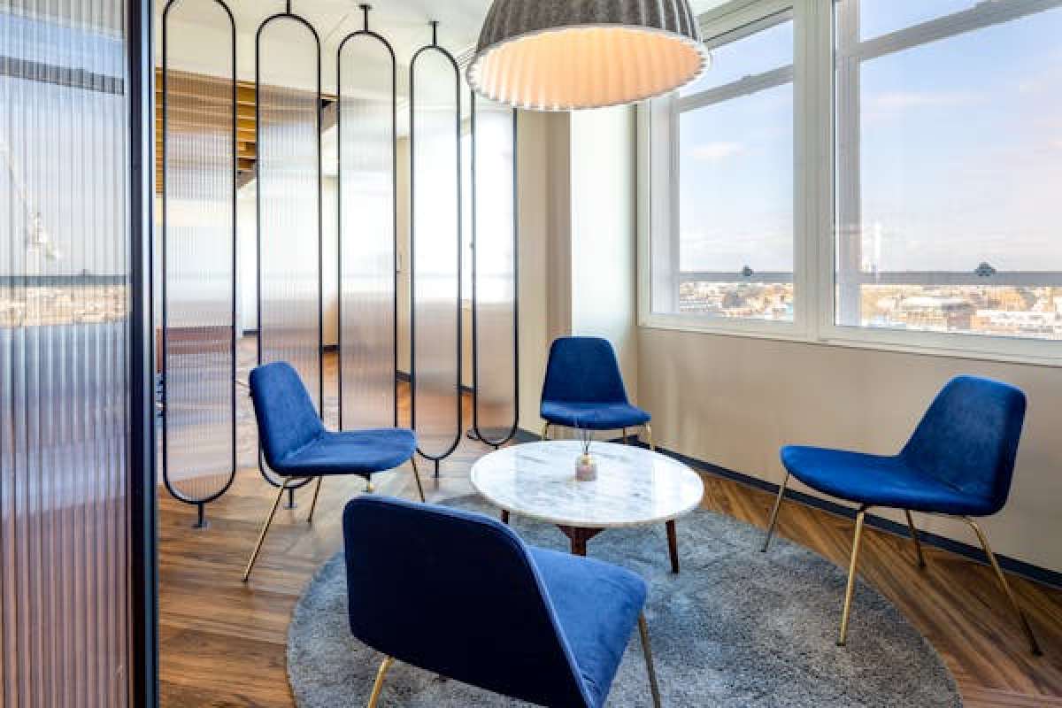 Office in London - photo 4