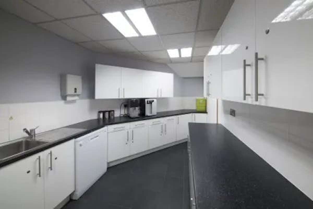 Office in Preston - photo 4