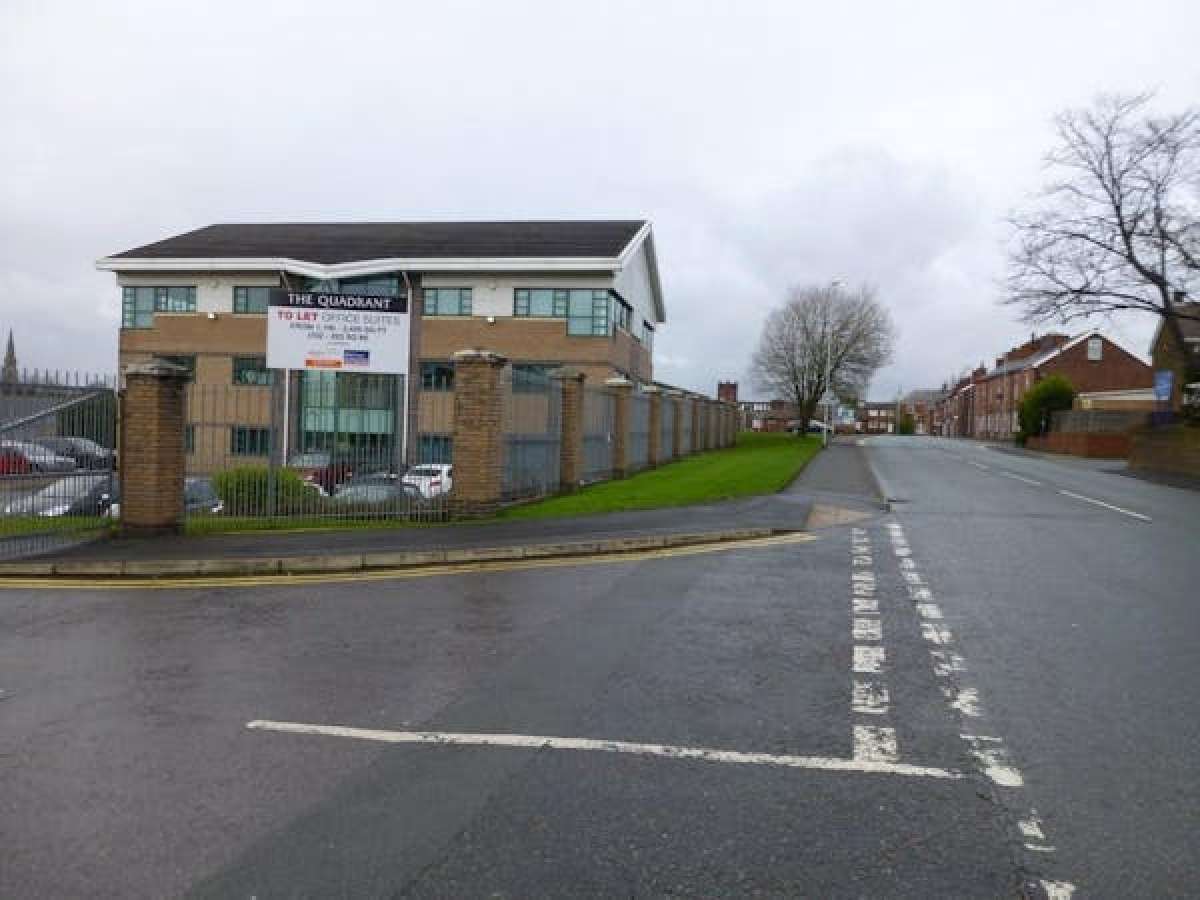 Office in Heywood - photo 3