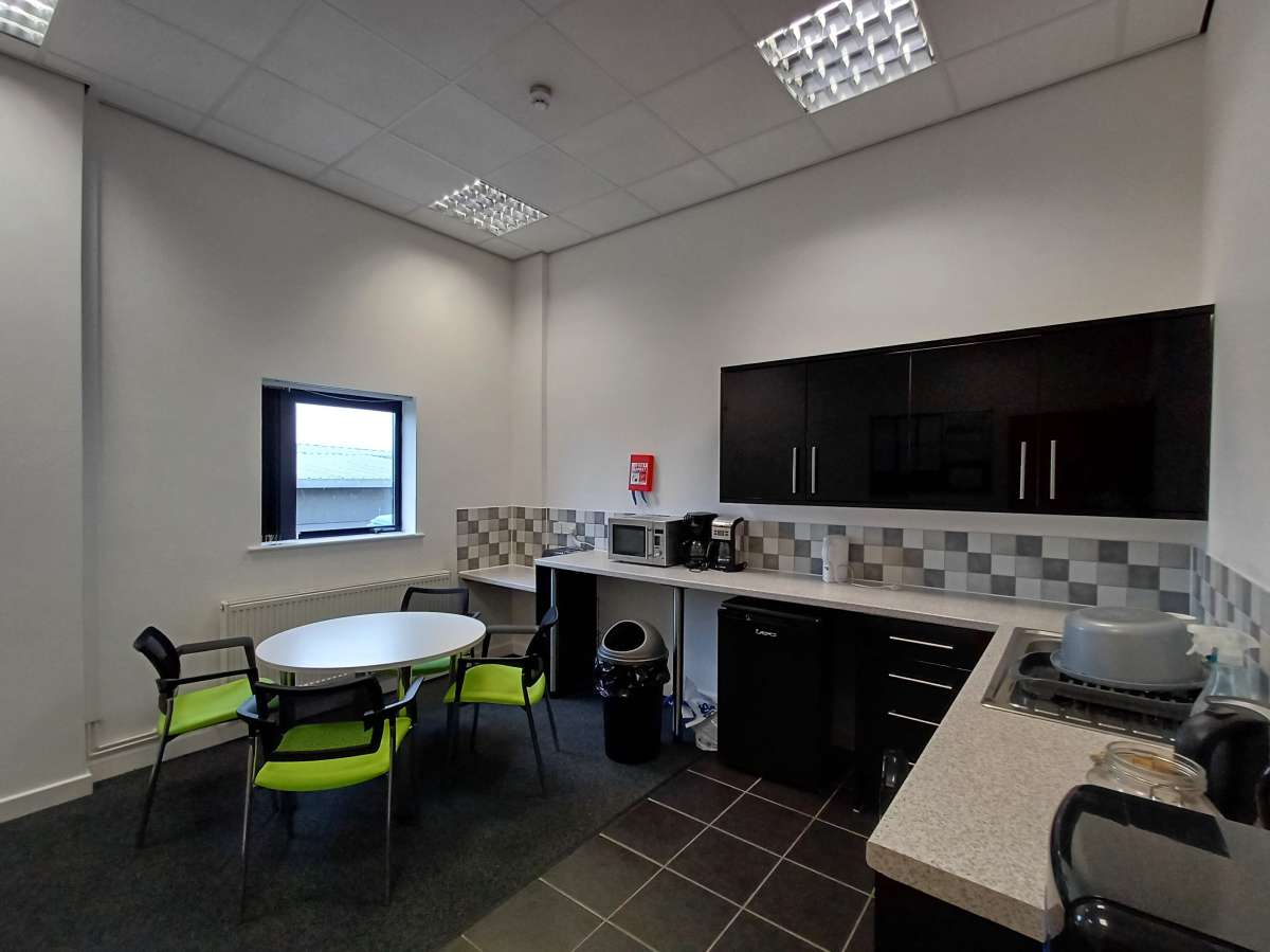 Office in Plymouth - photo 3