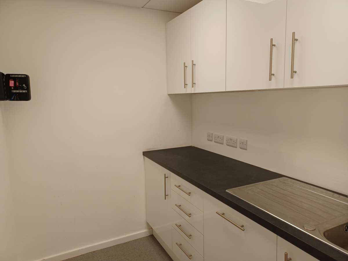 Office in Exeter - photo 4