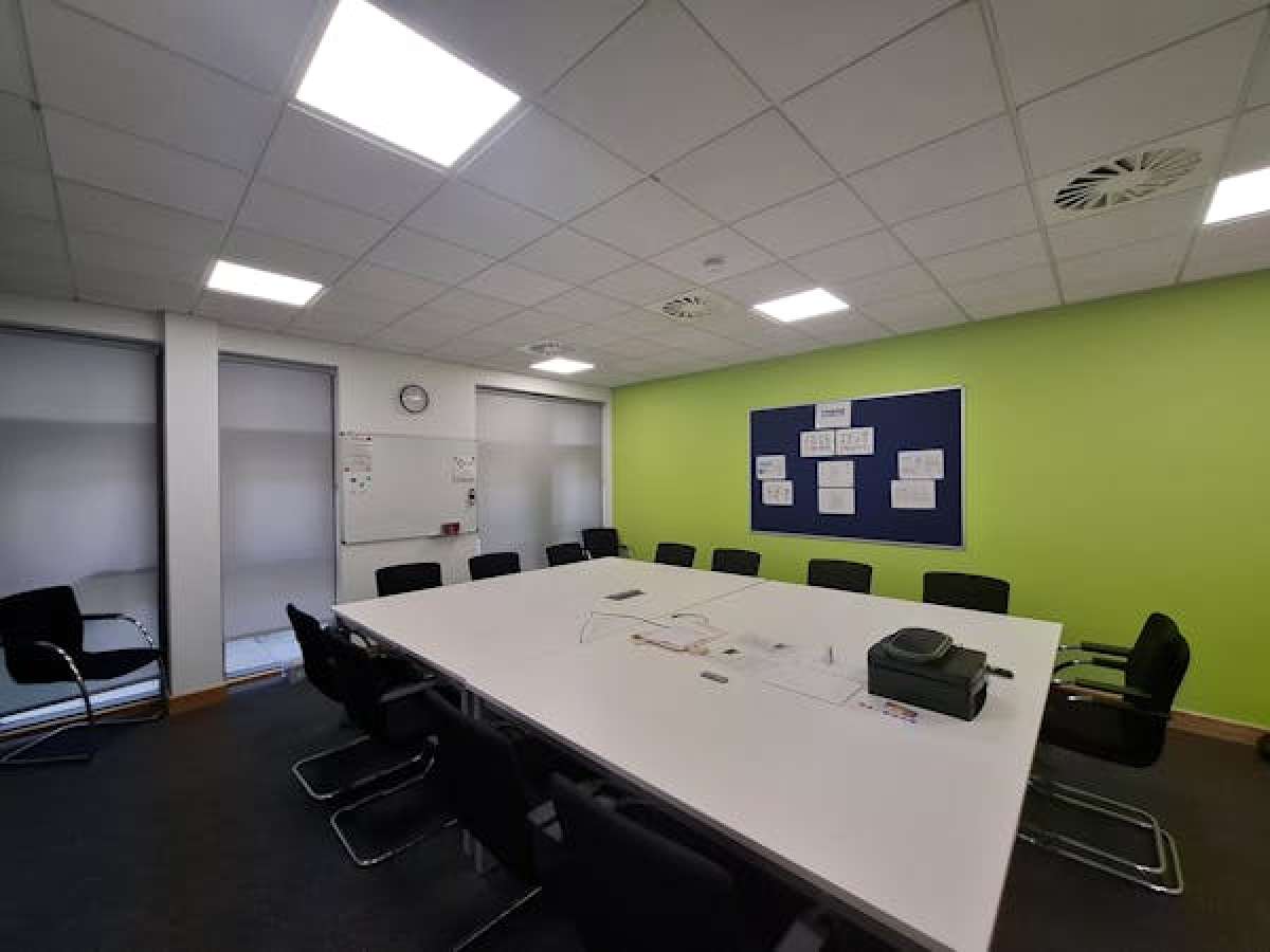 Office in Worcester - photo 3