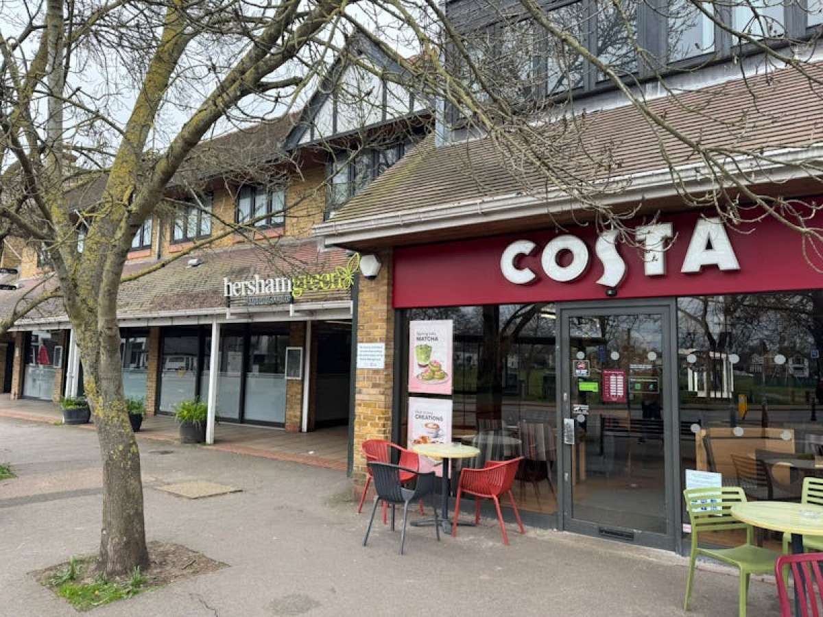 Office in Walton-on-Thames - photo 2