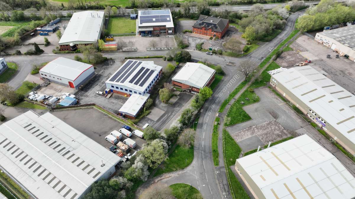 Office in Hinckley - photo 3