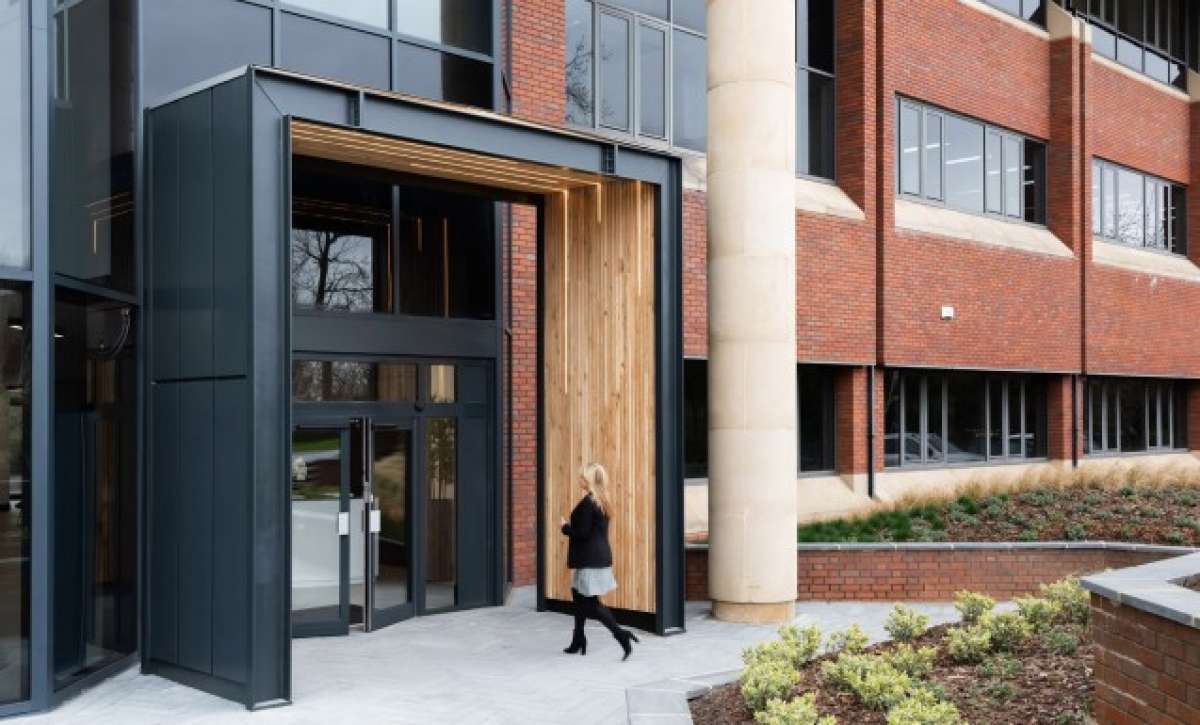 Office in Abingdon Science Park - photo 2
