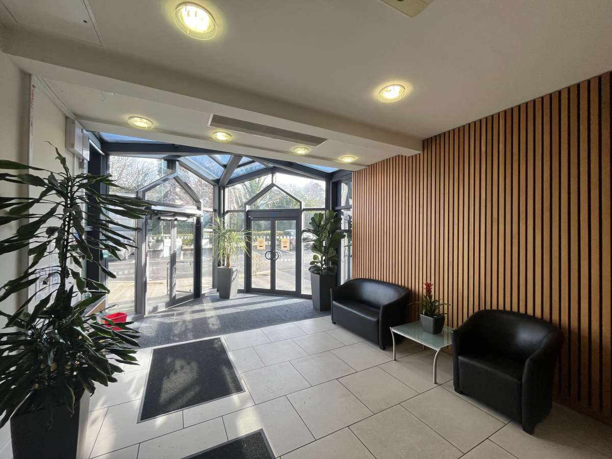 Office in Haywards Heath - photo 2