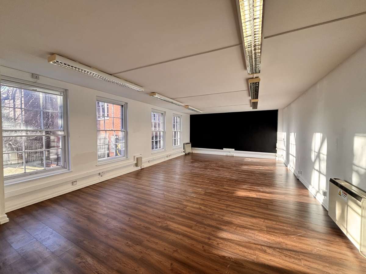 Office in Norwich - photo 2