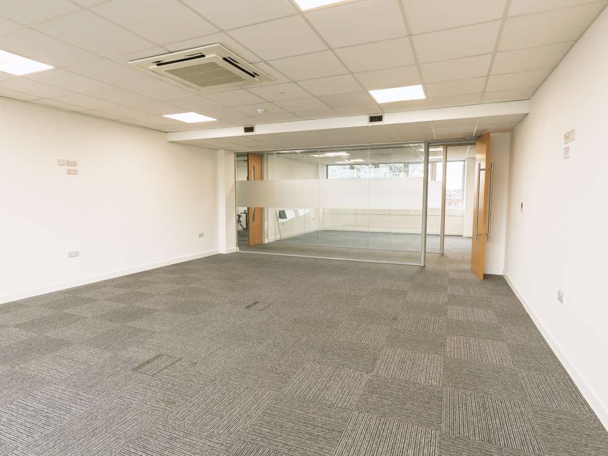 Office in Norwich - photo 3