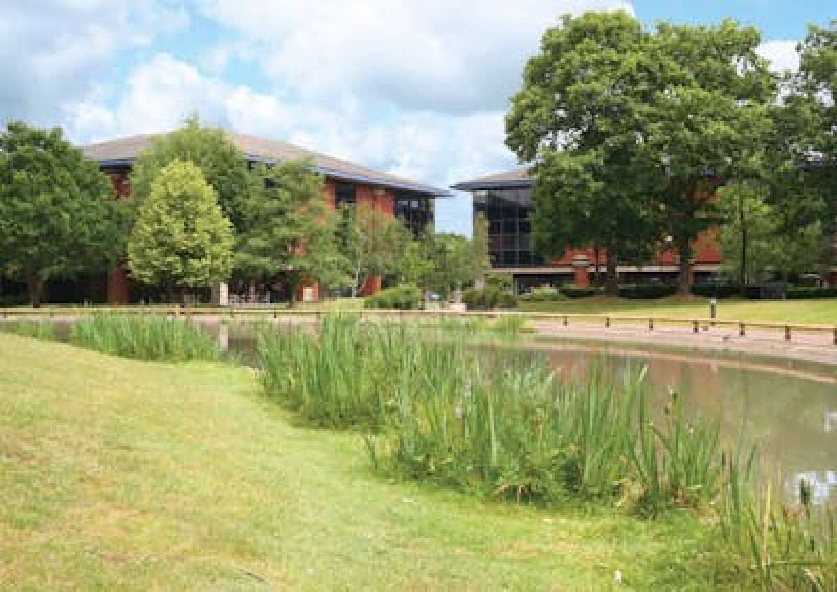 Office in Fareham - photo 4