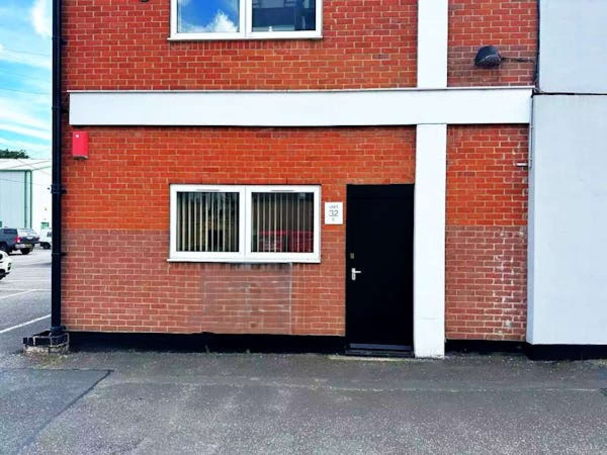 Office in Romford