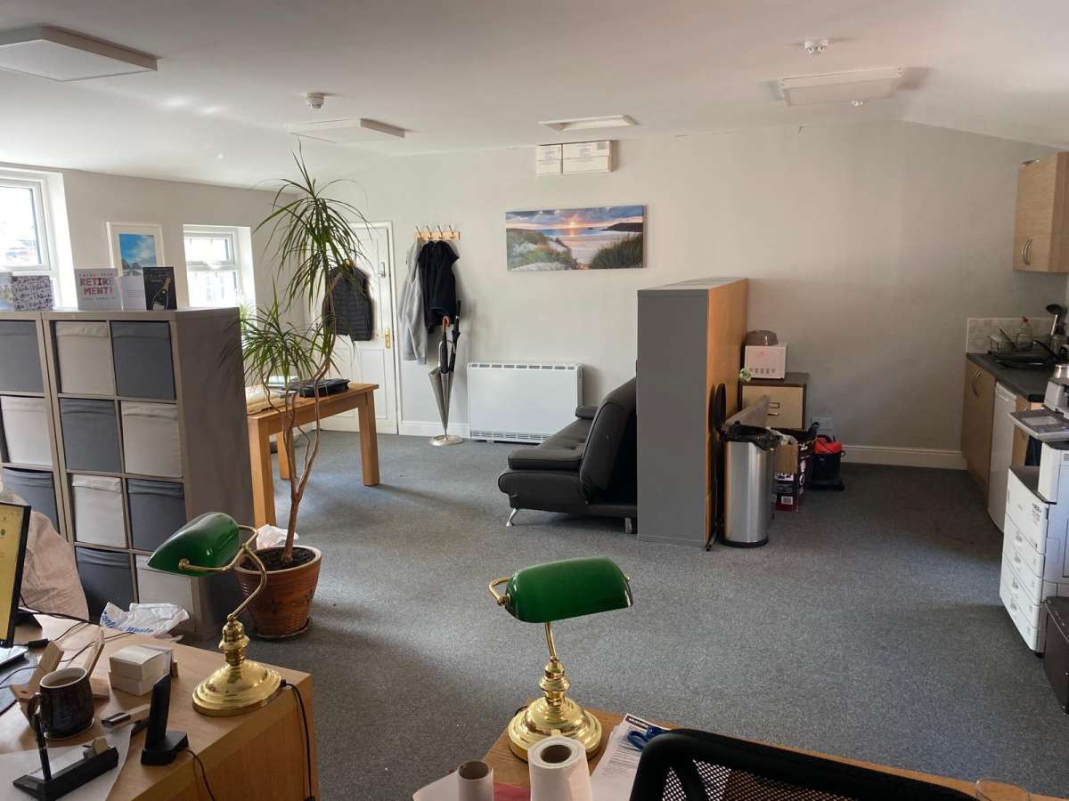 Office in Market Harborough - photo 4