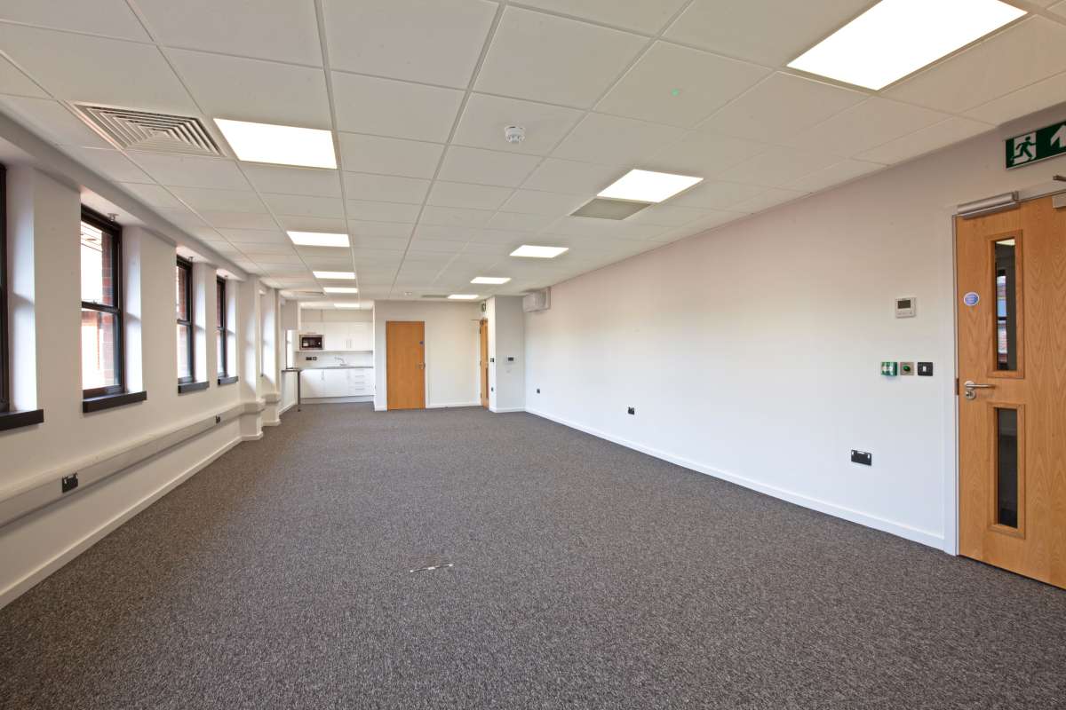 Office in Chelmsford - photo 3