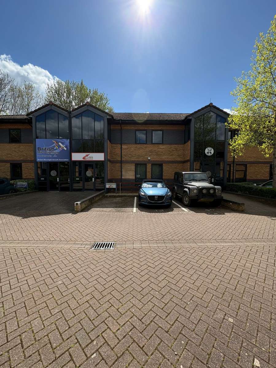 Office in Adderbury - photo 3