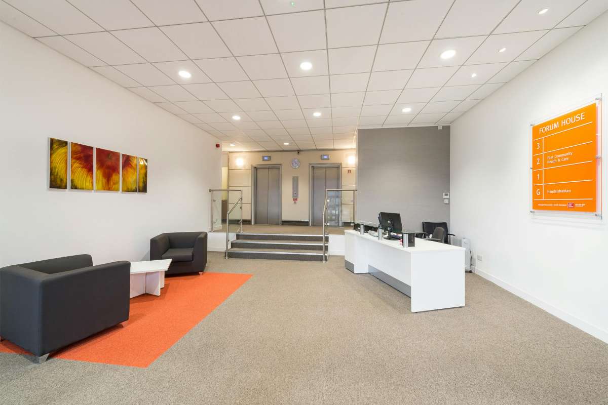 Office in Redhill - photo 2
