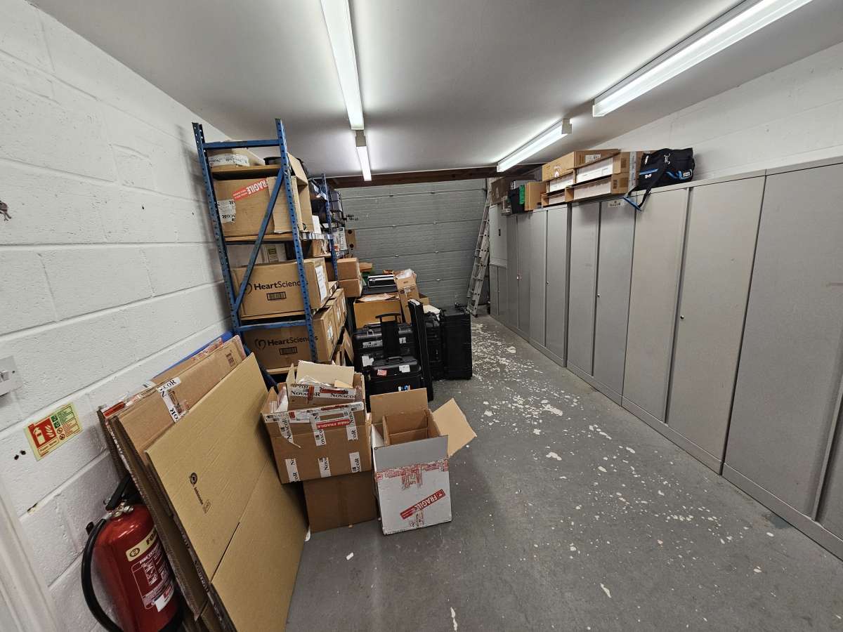 Office in Maidstone - photo 3