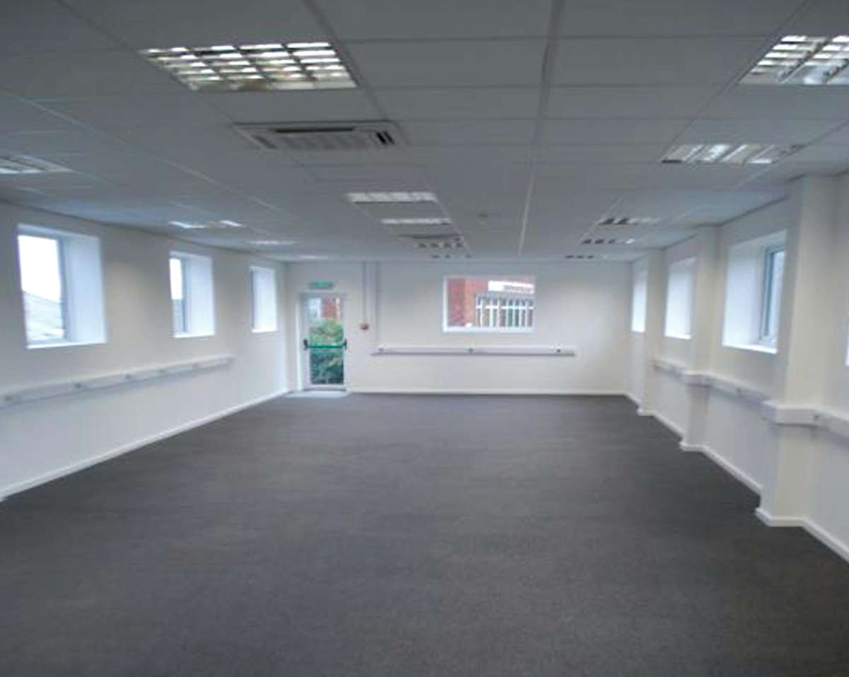 Office in Dartford - photo 2