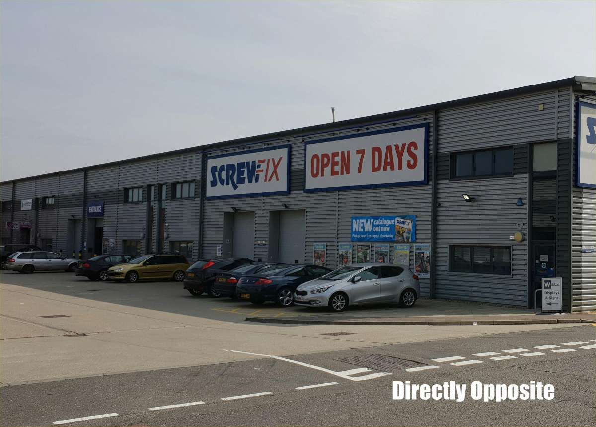 Office in Grays - photo 2