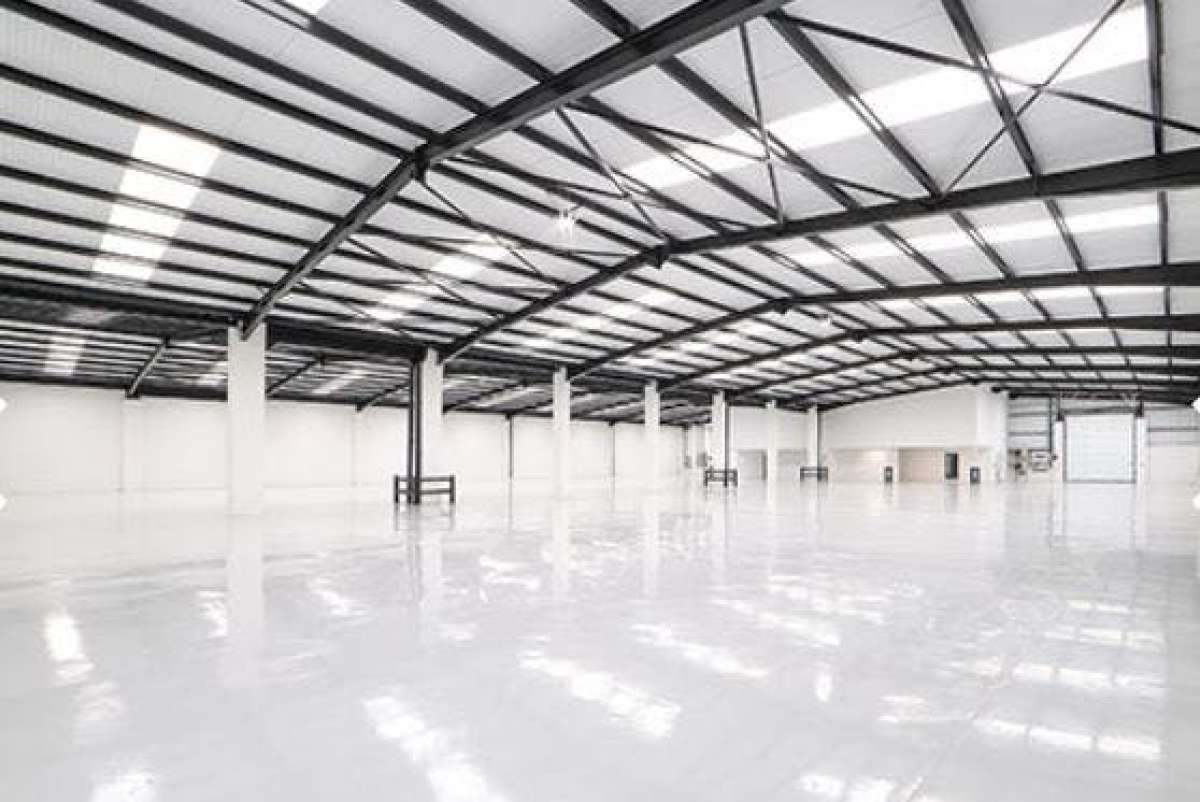 Office in Grays - photo 3
