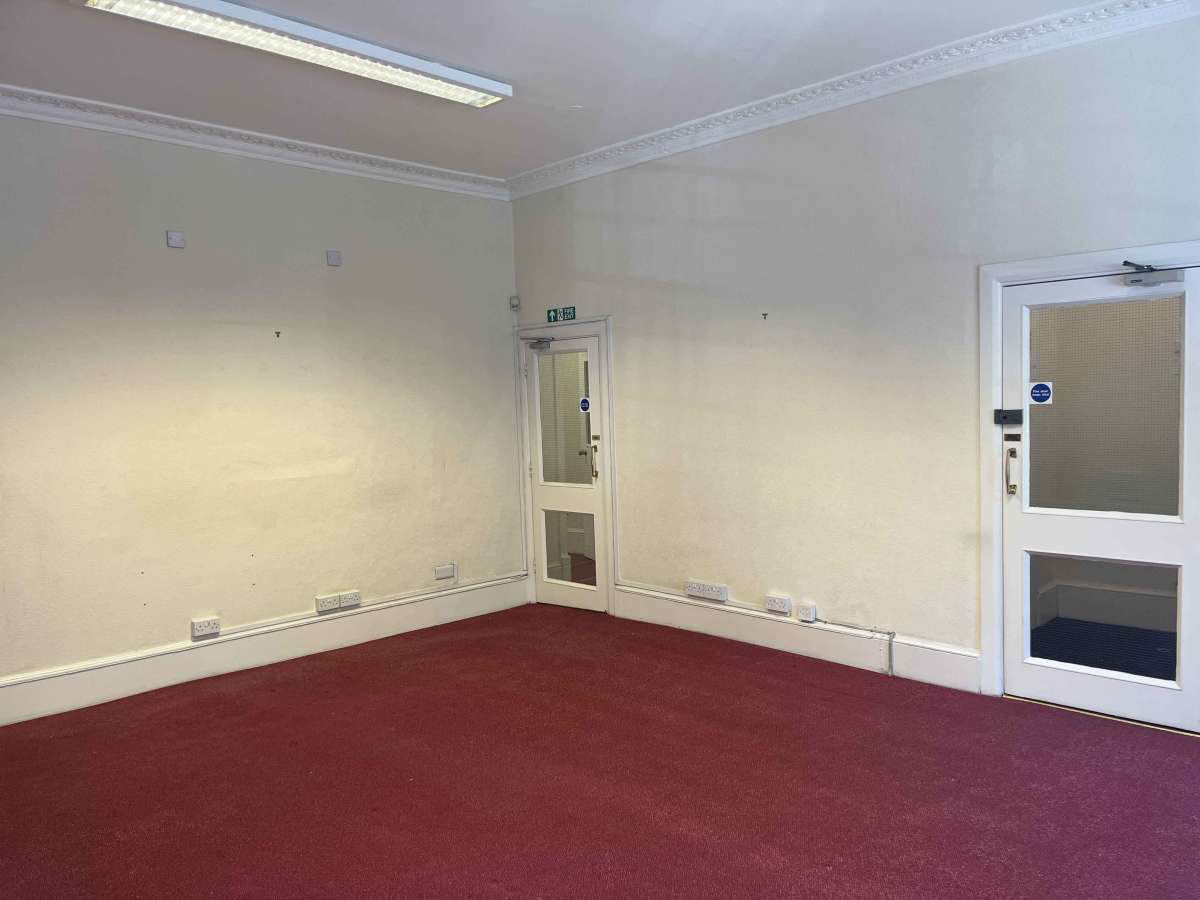 Office in Exeter - photo 4