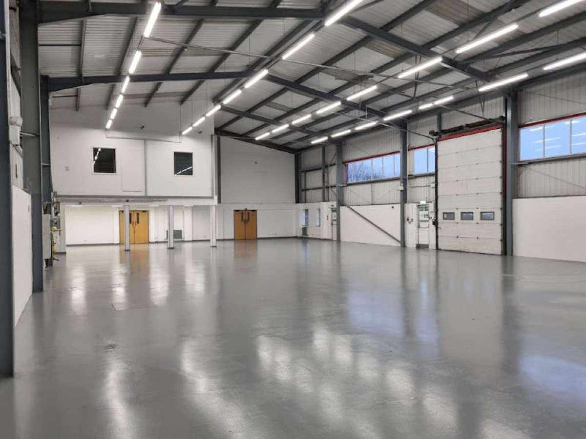 Office in Bournemouth - photo 2