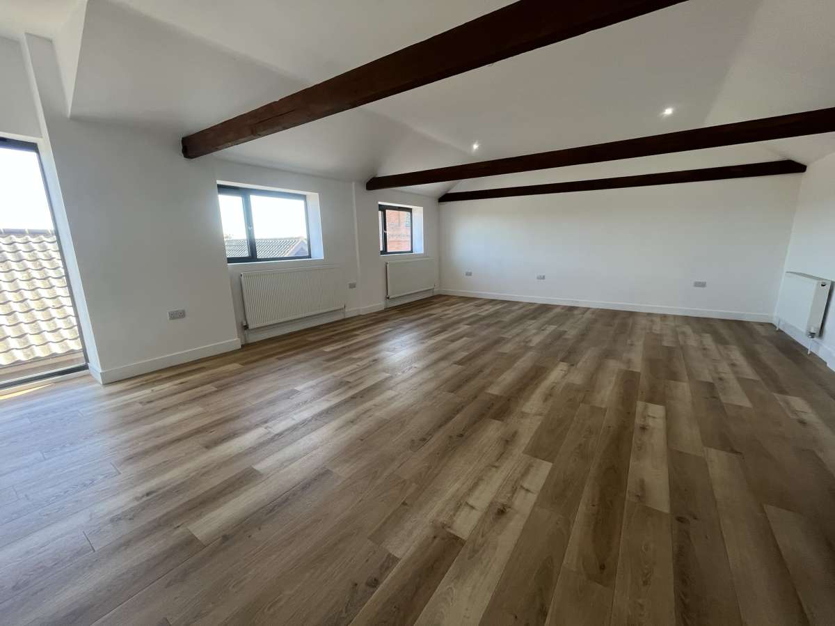 Office in Woolverstone - photo 3