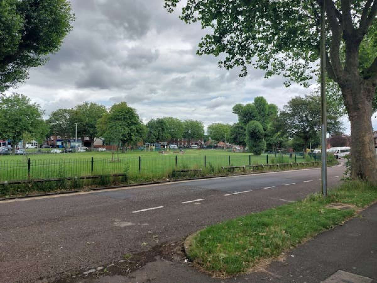 Retail/Shop in Kingstanding