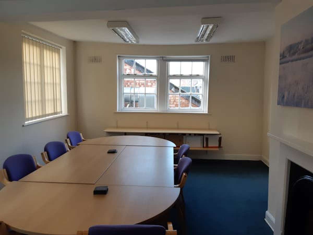 Office in Worcester - photo 4