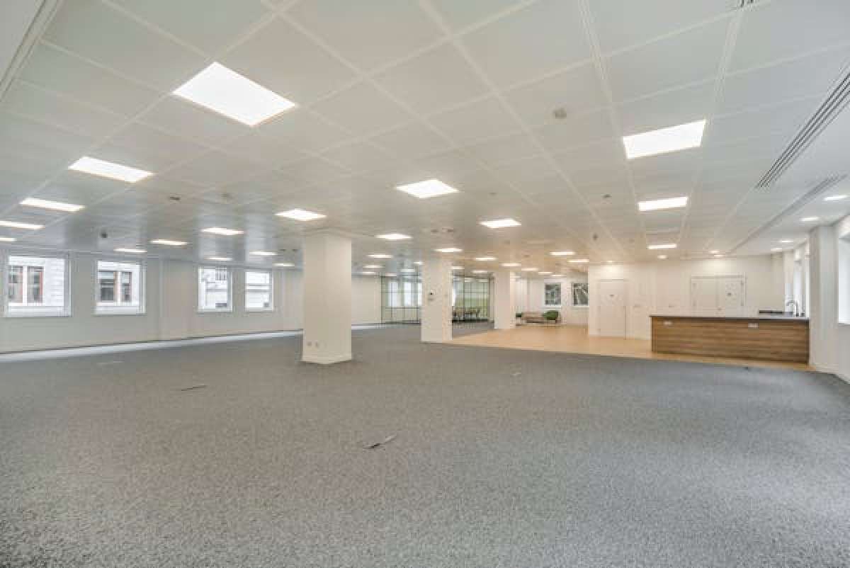 Office in London - photo 2