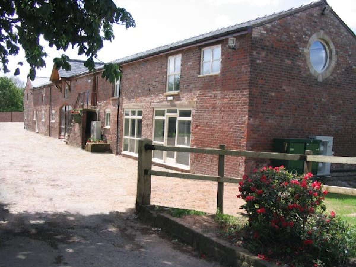 Office in Knutsford - photo 2