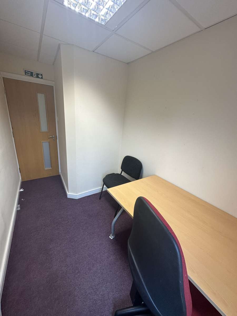 Office in Eastbourne - photo 4