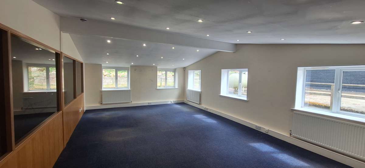 Office in West Chiltington - photo 2