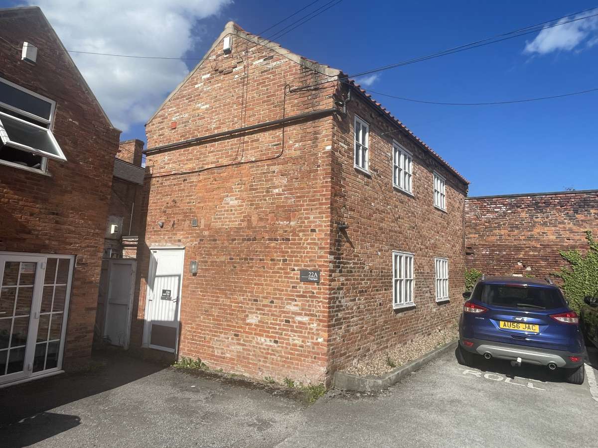 Office in Retford - photo 2