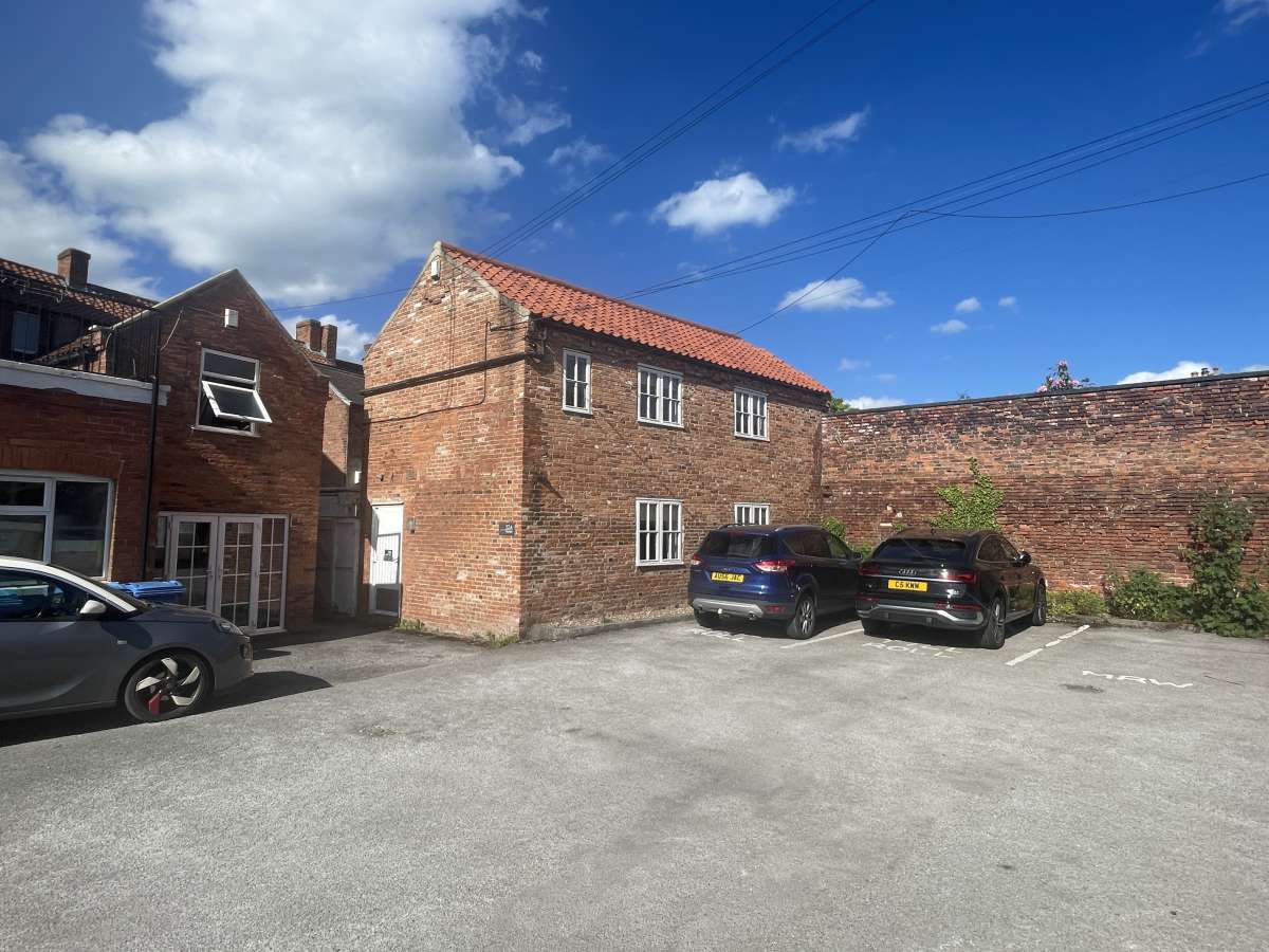 Office in Retford - photo 3
