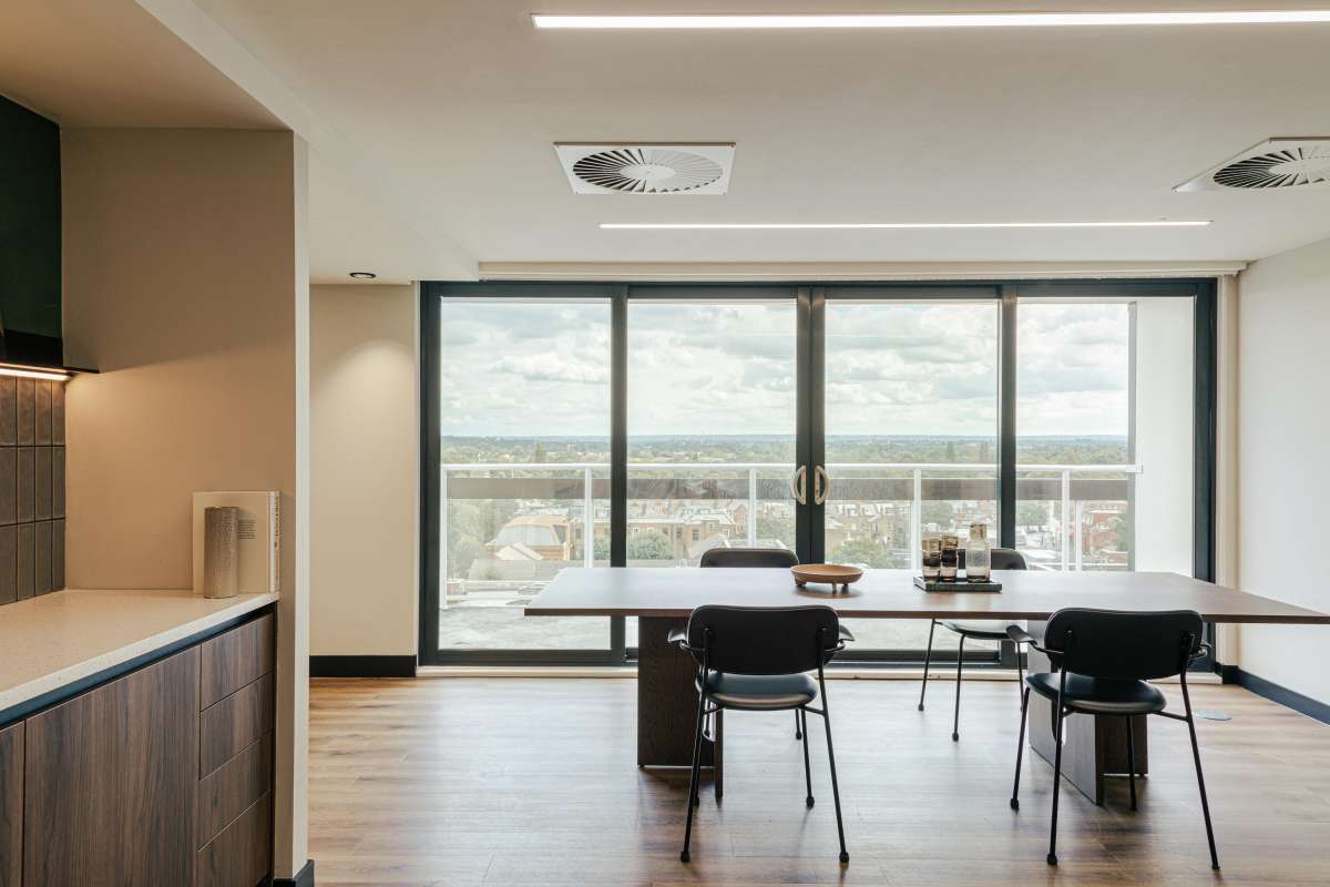 Office in Twickenham - photo 2