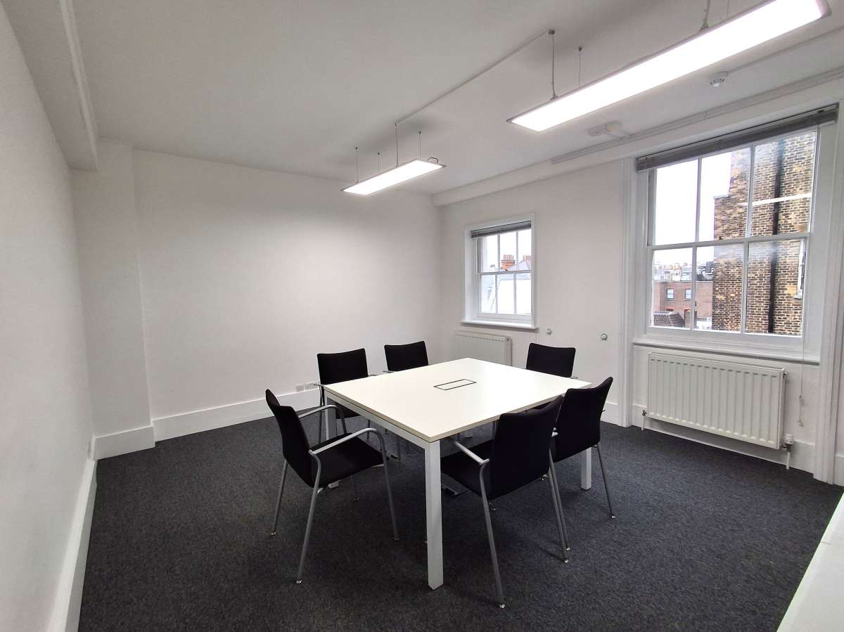 Office in London - photo 4