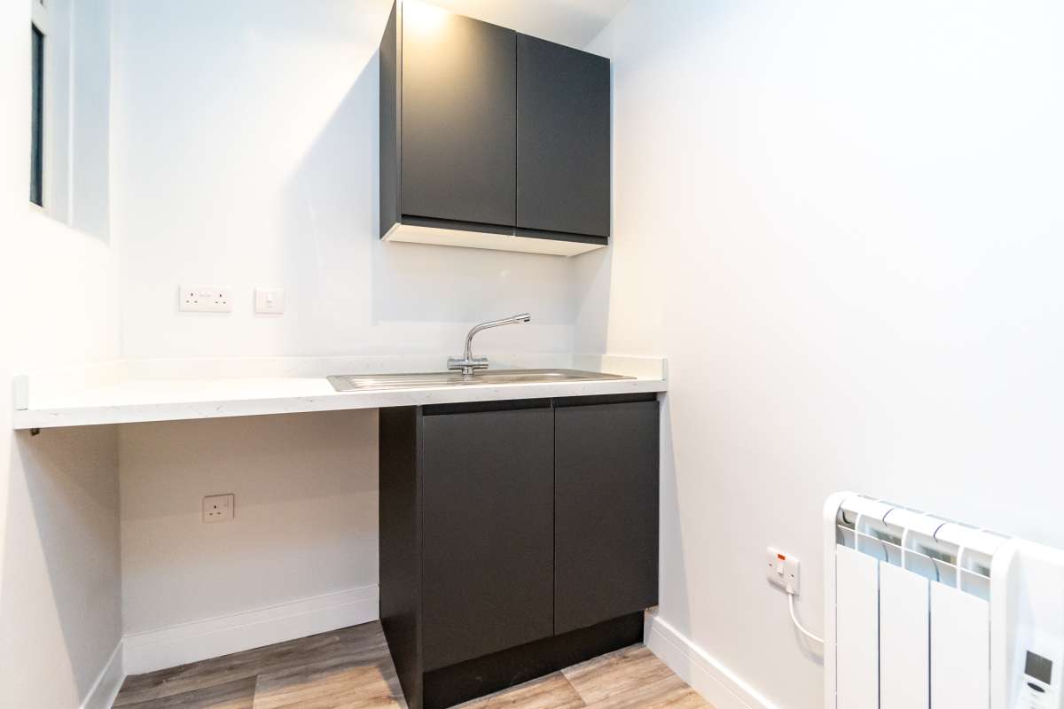 Office in Nottingham - photo 4