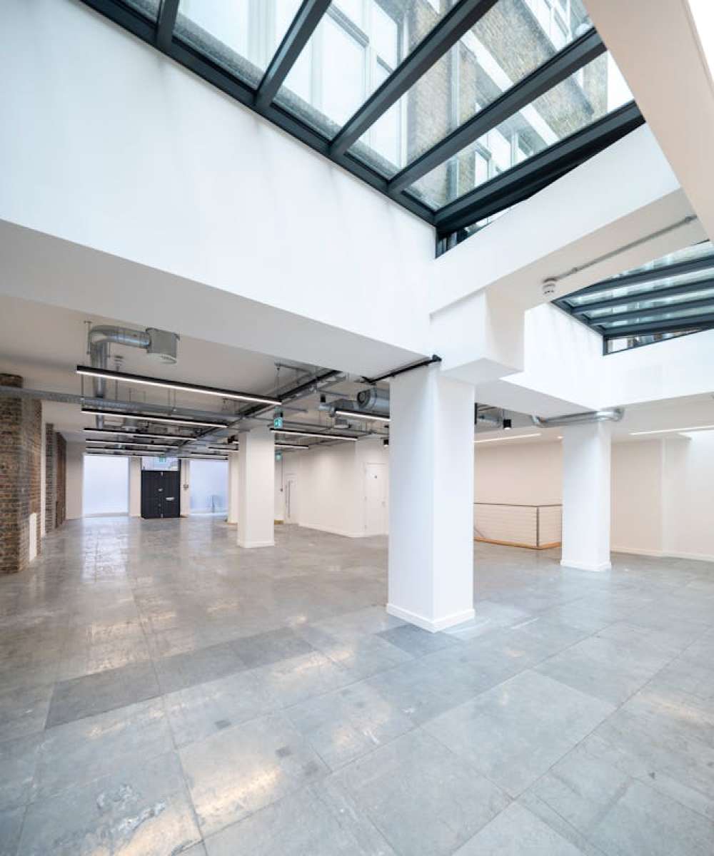 Office in London - photo 2