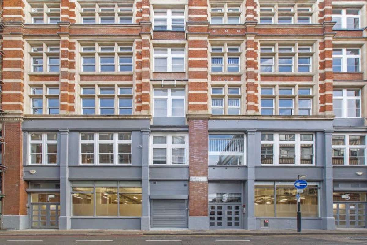 Office in London - photo 2