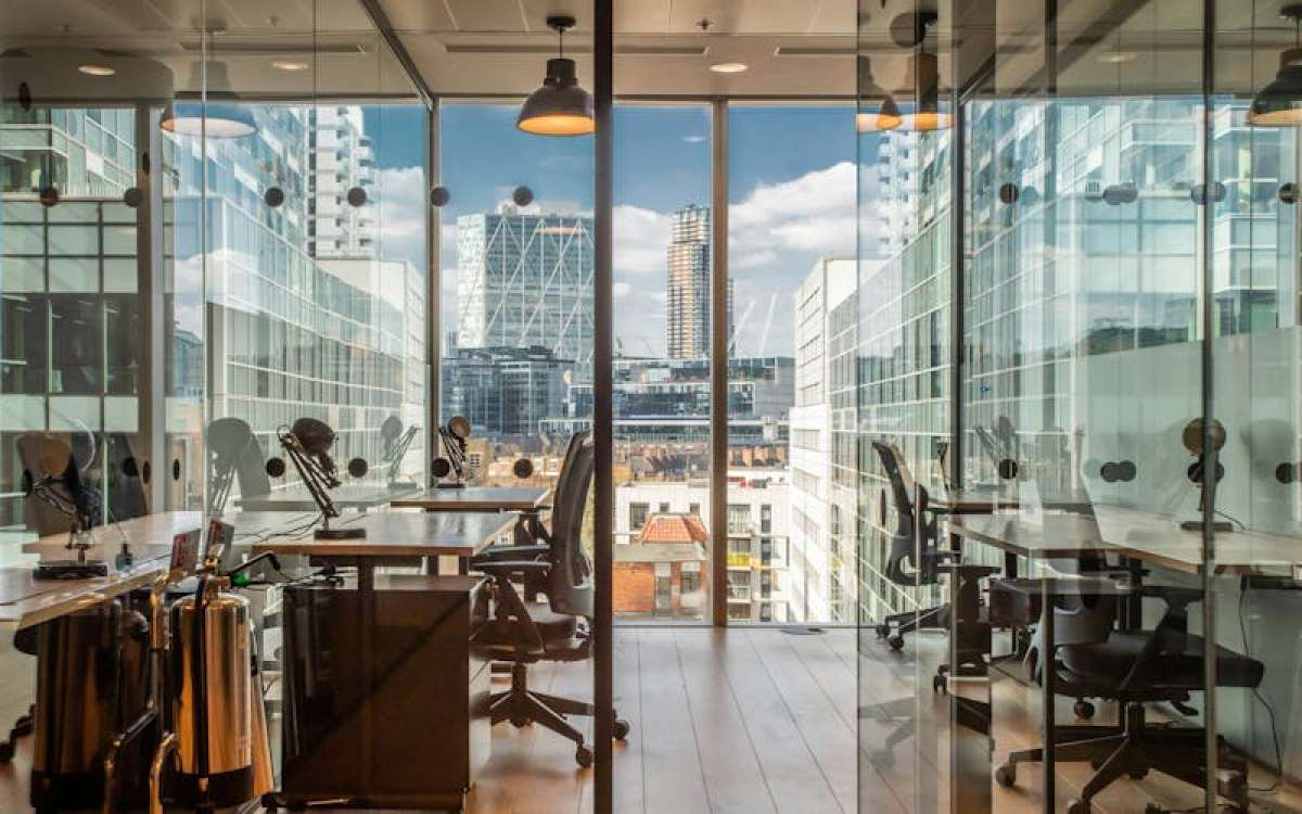 Office in London - photo 4