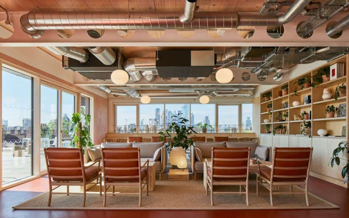Office in London - photo 3
