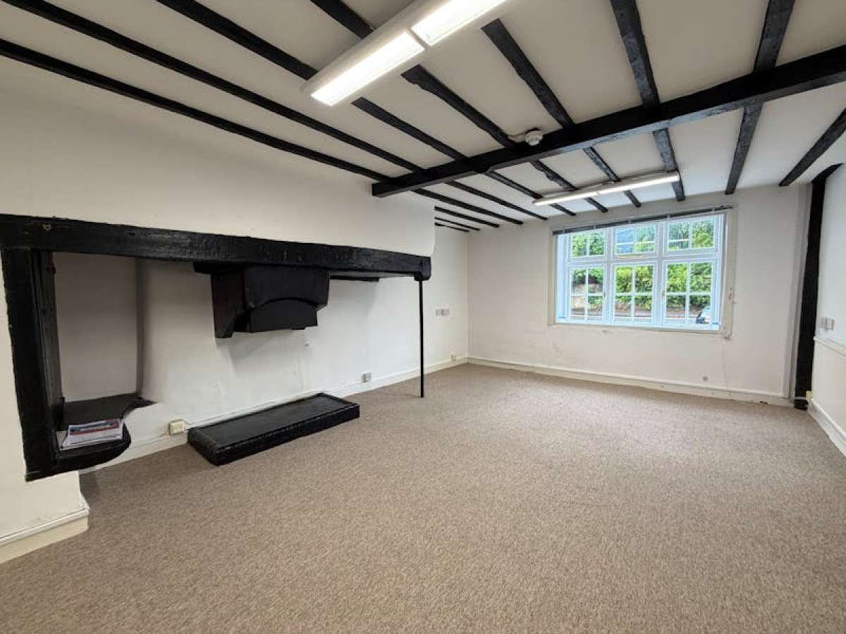Office in Farnham - photo 2