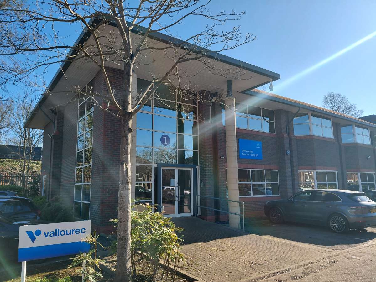 Office To Let, Woking