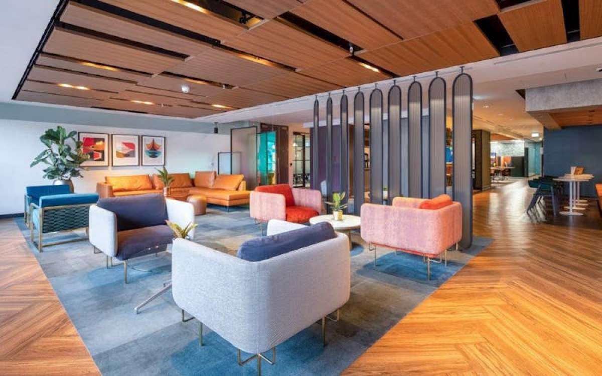 Office in London - photo 2
