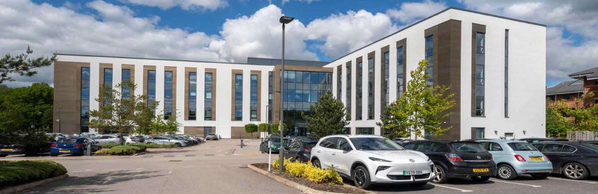 Office in Crewe - photo 2